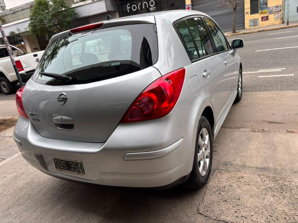 Nissan Tiida — foto 5